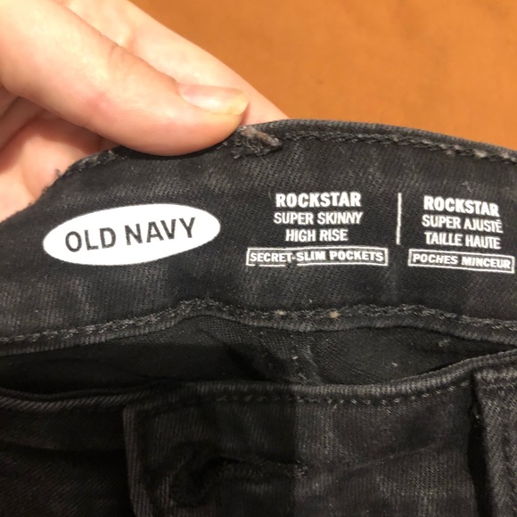 Old Navy Rockstar Skinny Distressed Black Jeans - Picture 2 of 4